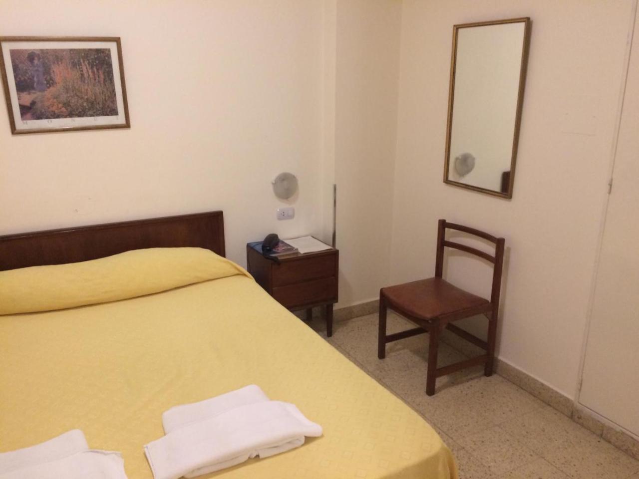 Hotel Pico เคเนรัลปิโก ภายนอก รูปภาพ