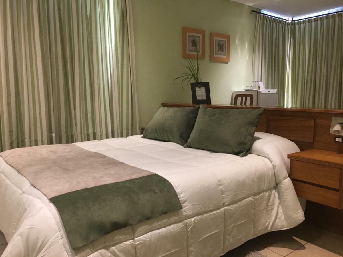 Hotel Pico เคเนรัลปิโก ภายนอก รูปภาพ